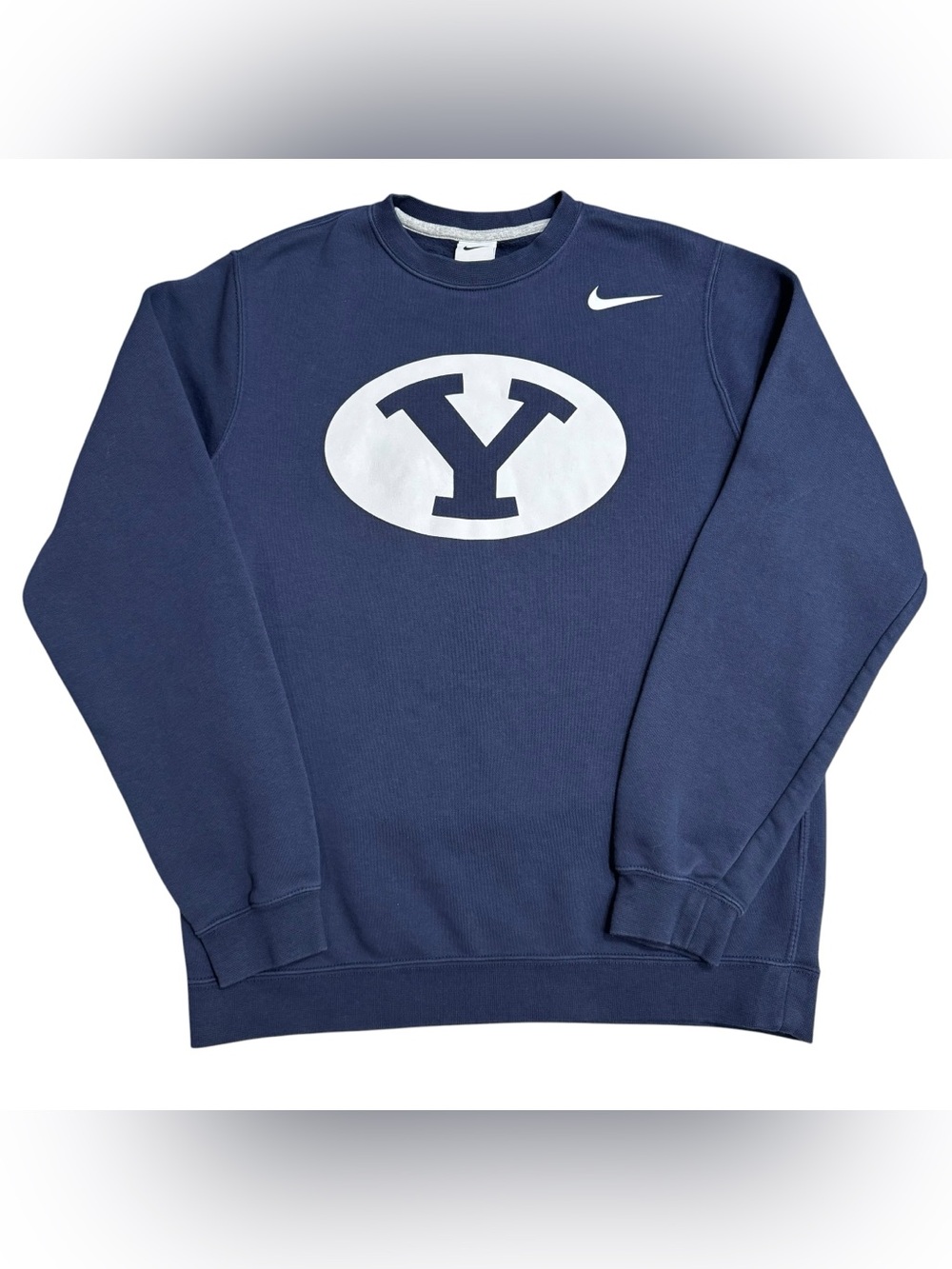 Nike BYU Cougars Nike Club Fleece Crewneck Sweatshirt Navy Big Logo Y Medium